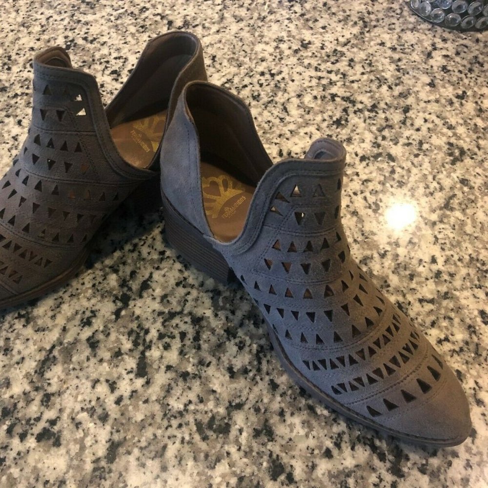 Fergalicious - Brown Cut Out Booties NWOT SZ9